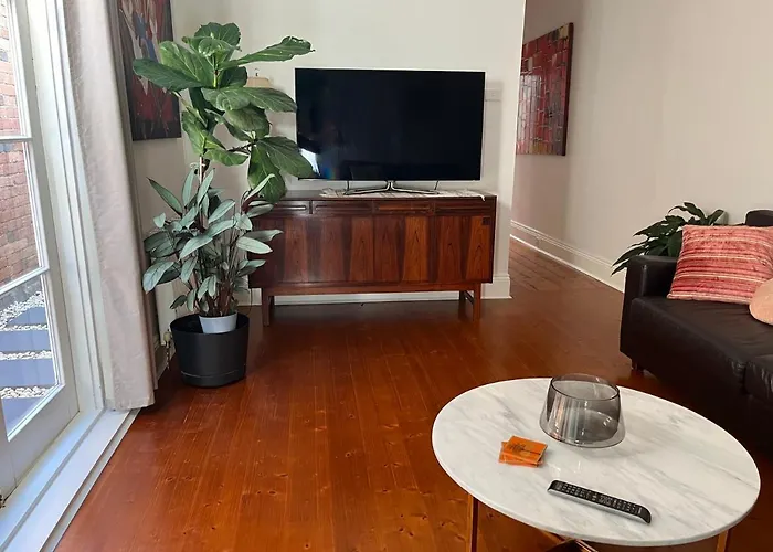 Lovely Victorian Terrace - Entire Home